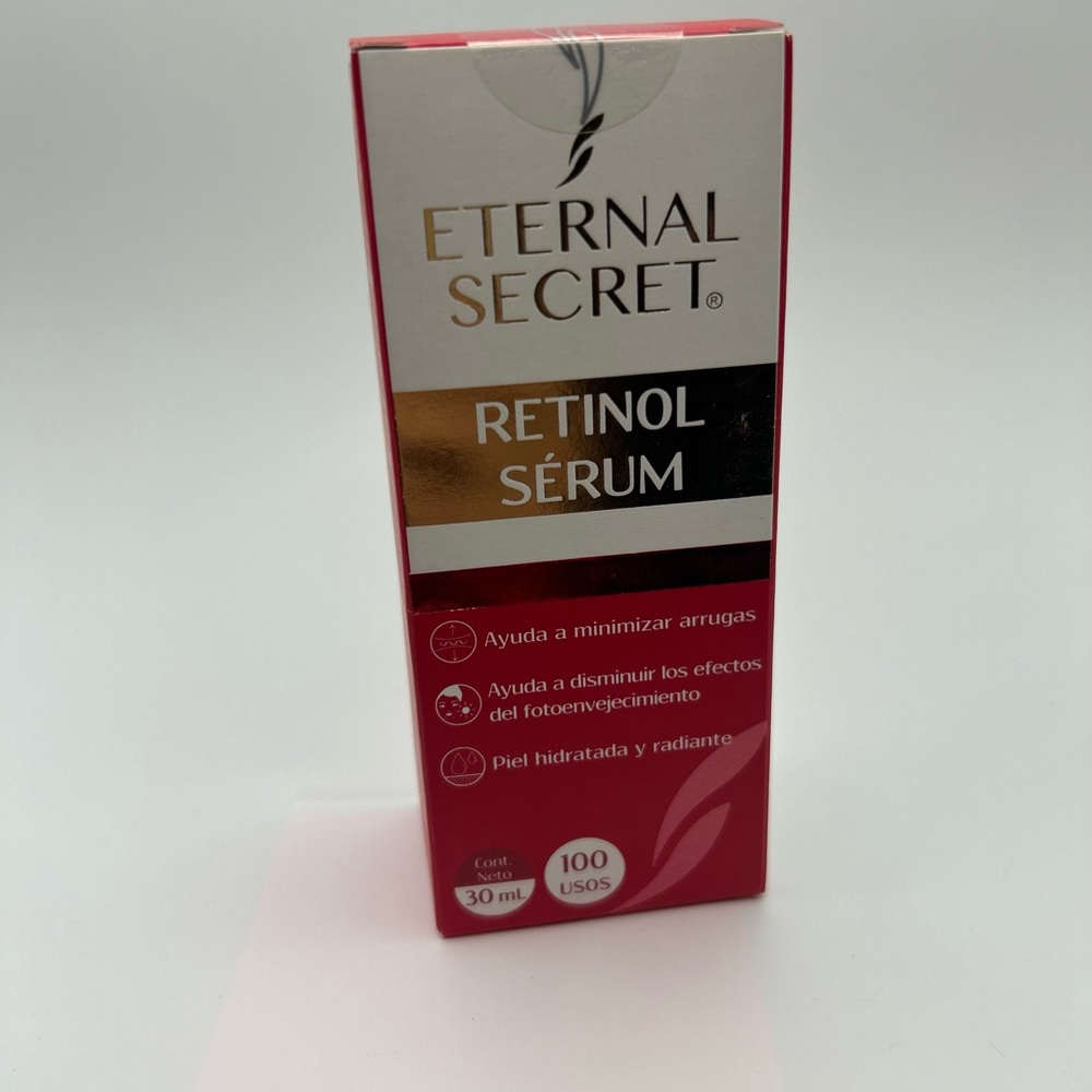 Retinol Serum - Red and White